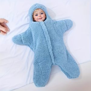 Newborn Baby Sleeping Bag with Hood, 100% Polyester Knitted Fabric, Casual Style, Loose Fit, Solid Color, for 0-18 Months - Warm Winter Sleeping Bag for Infants, Ideal for Halloween, Christmas, And Holiday Gifts